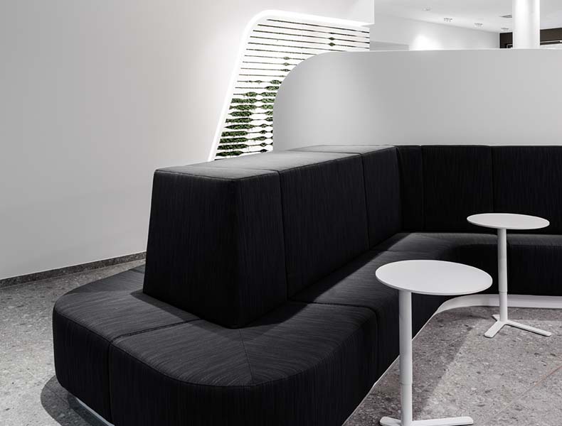 Euler_hermes_lounge_meeting_mitarbeiter_rosink_objekteinrichtungen_nordhorn7