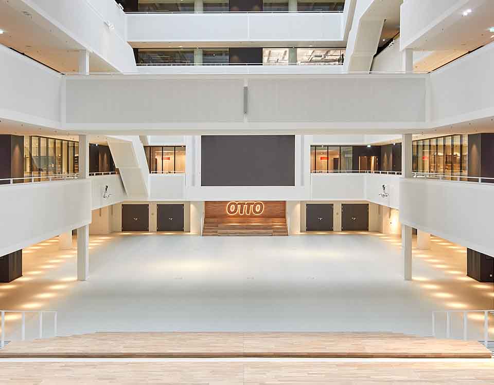 otto_hamburg_neubau_goeast_rosink_objekteinrichtungen_nordhorn_atrium_sitzstufen04